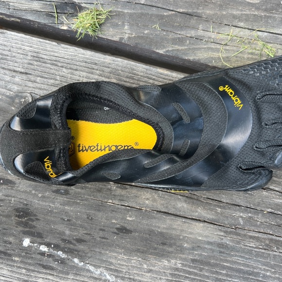 NWT Five Fingers Vibram - Picture 8 of 10